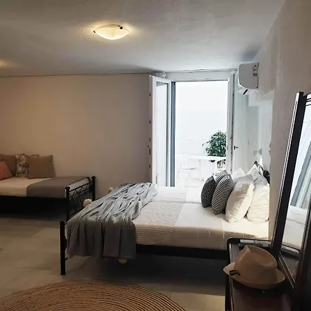 Апартаменты Anemos Town Naxos City