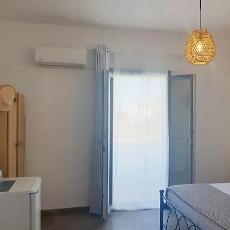 Апартаменты Anemos Town *