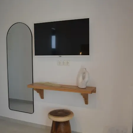Anemos Town Apartment Naxos City